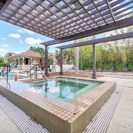 Vibrant 4Br Family Townhome 1 Mile From Disney World And Disney Springs Orlando Bagian luar foto