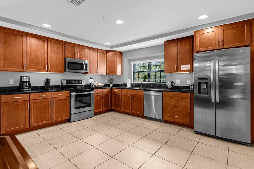 Vibrant 4Br Family Townhome 1 Mile From Disney World And Disney Springs Orlando Bagian luar foto