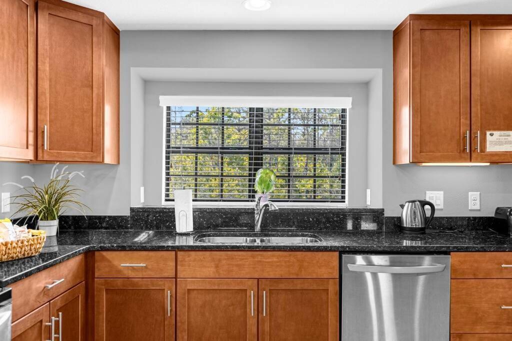 Vibrant 4Br Family Townhome 1 Mile From Disney World And Disney Springs Orlando Bagian luar foto